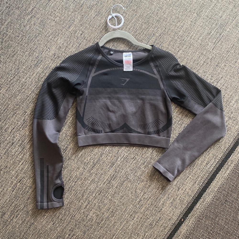 Gymshark long sleeve crop top